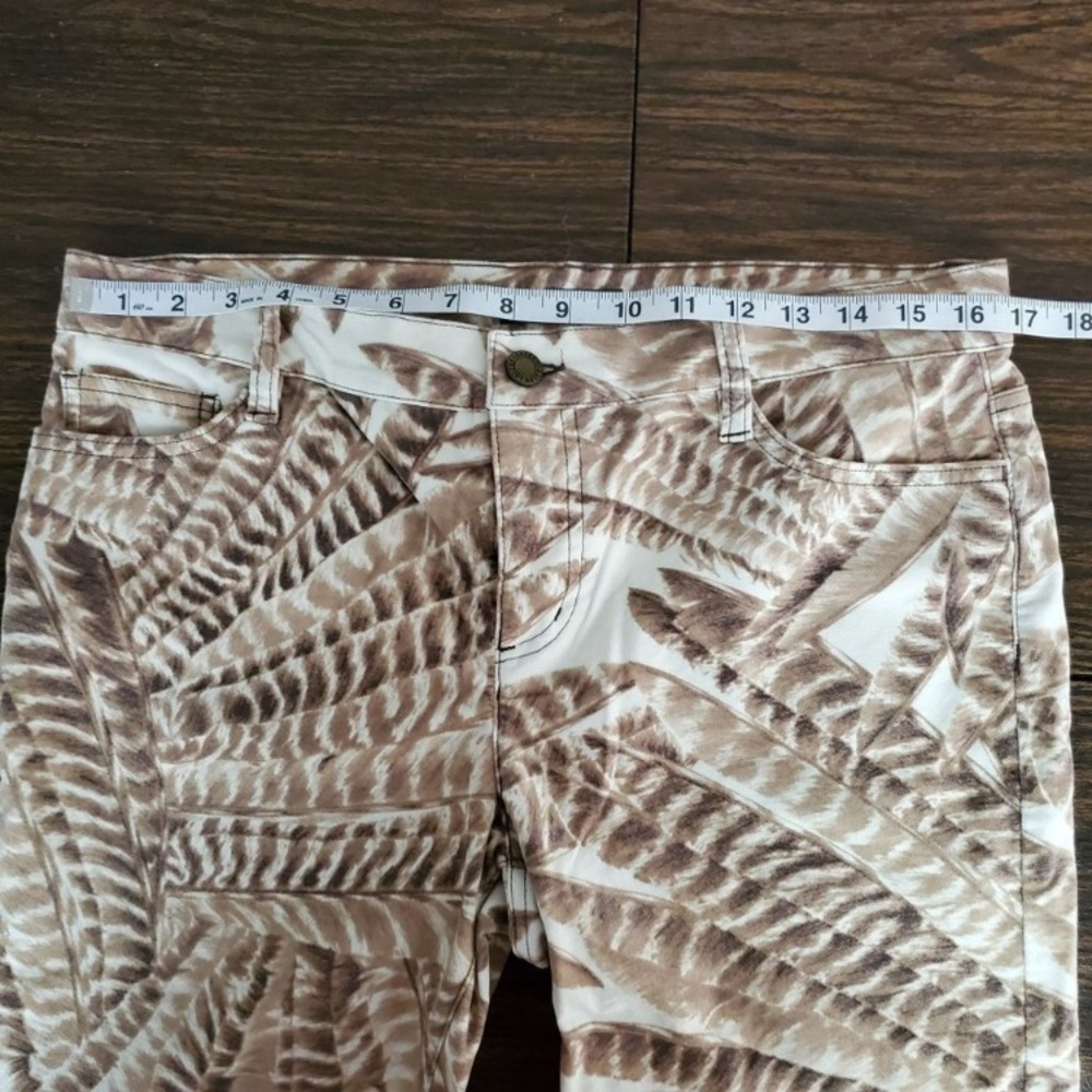 Lauren Ralph Lauren Petites Cotton Velvet Feather Print Skinny Jeans Size 10P - Picture 6 of 8